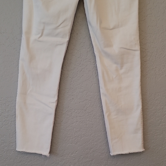 Hollister Women's Skinny Jeans - White - Picture 7 of 9